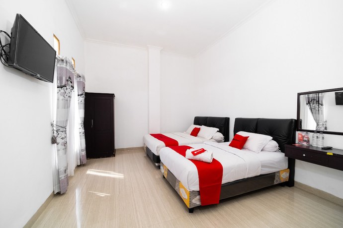 Imagen de la habitación del Hotel Reddoorz Near Makassar Town Square 2. Foto 16