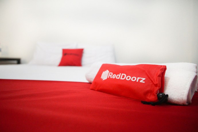 Imagen de la habitación del Hotel Reddoorz Near Mall Abepura. Foto 5