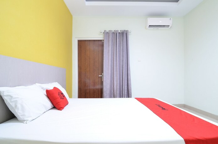 Imagen general del Hotel Reddoorz Near Museum Keraton Surakarta. Foto 8