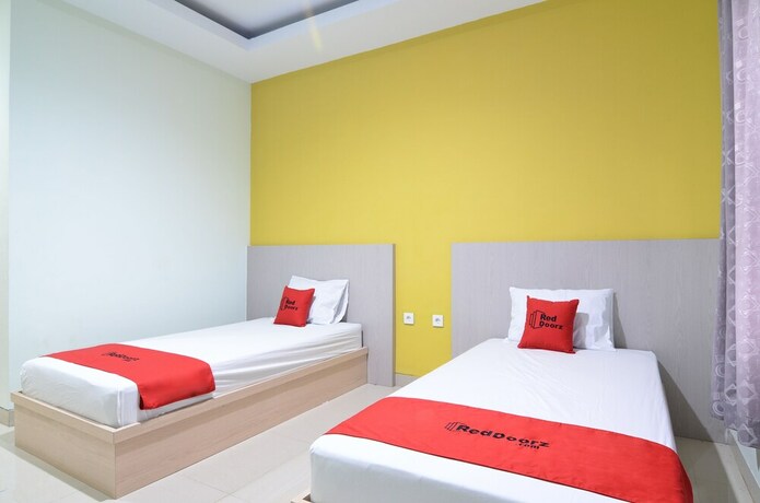 Imagen de la habitación del Hotel Reddoorz Near Museum Keraton Surakarta. Foto 31