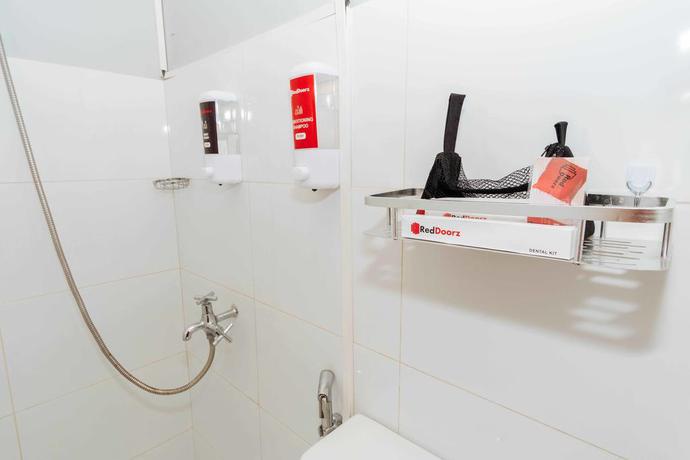 Imagen de la habitación del Hotel Reddoorz Near Naia Terminal 1. Foto 5