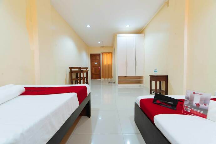 Imagen general del Hotel Reddoorz Near New Government Center. Foto 5