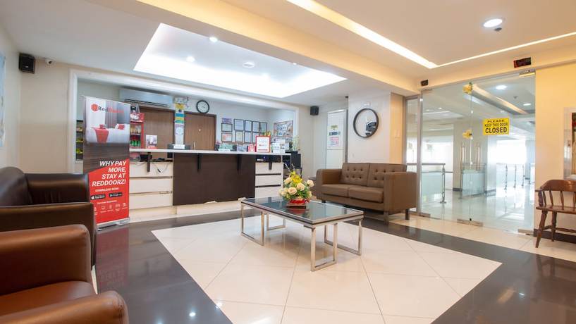 Imagen de los interiores del Hotel Reddoorz Near Sm Manila. Foto 16
