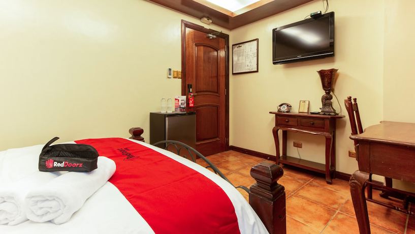 Imagen de la habitación del Hotel Reddoorz Near Sm San Lazaro Manila. Foto 11