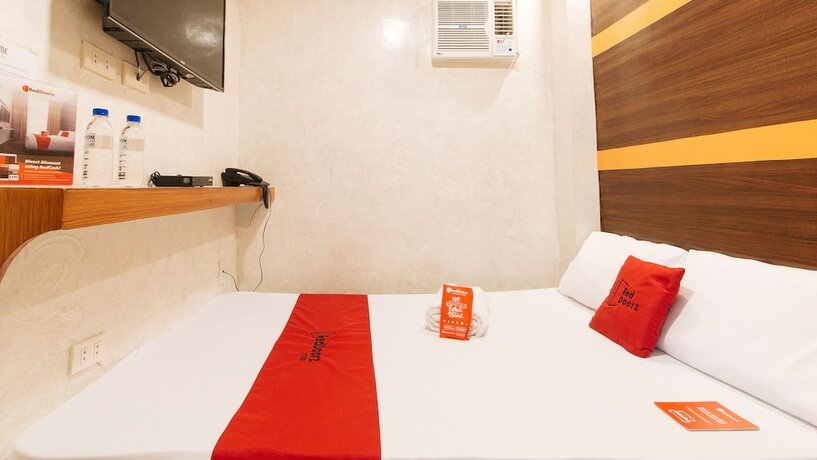 Imagen de la habitación del Hotel Reddoorz @ Piy Margal Sampaloc Manila. Foto 21
