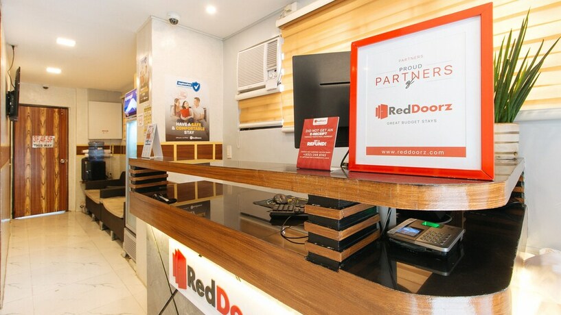 Imagen de los interiores del Hotel Reddoorz @ Piy Margal Sampaloc Manila. Foto 40