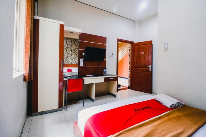 Imagen de la habitación del Hotel Reddoorz Plus @ Ap Pettarani. Foto 5