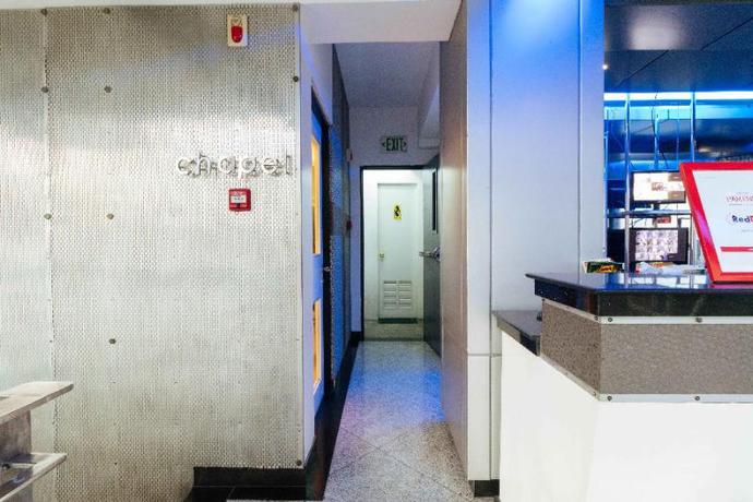 Imagen de los interiores del Hotel Reddoorz Plus @ Banawe Quezon City. Foto 16