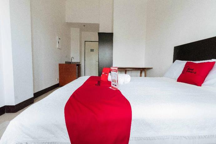 Imagen de la habitación del Hotel Reddoorz Plus @ Banawe Quezon City. Foto 7