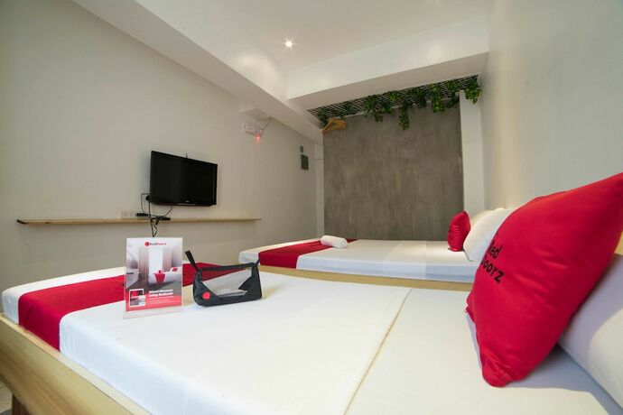 Imagen general del Hotel Reddoorz Plus @ Boni Avenue Mandaluyong. Foto 2