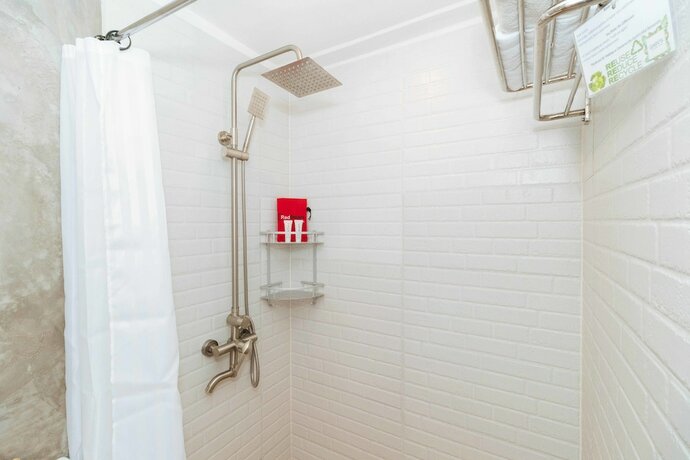 Imagen general del Hotel Reddoorz Plus @ Boni Avenue Mandaluyong. Foto 10