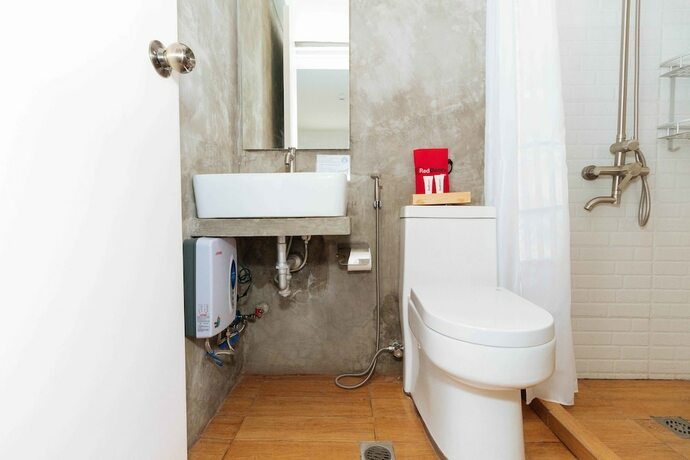 Imagen general del Hotel Reddoorz Plus @ Boni Avenue Mandaluyong. Foto 14
