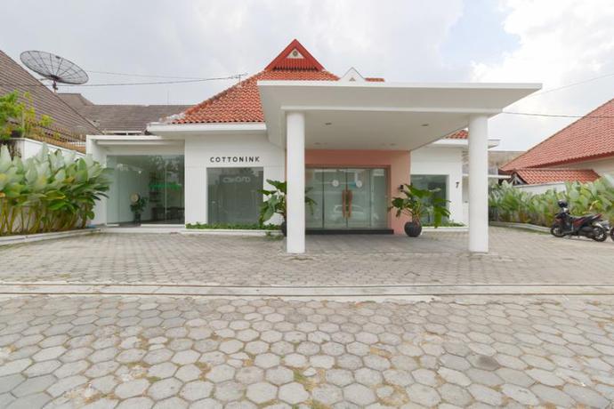 Imagen general del Hotel Reddoorz Plus @ Demangan Gejayan. Foto 3