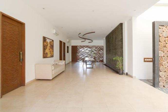 Imagen de los interiores del Hotel Reddoorz Plus @ Demangan Gejayan. Foto 10