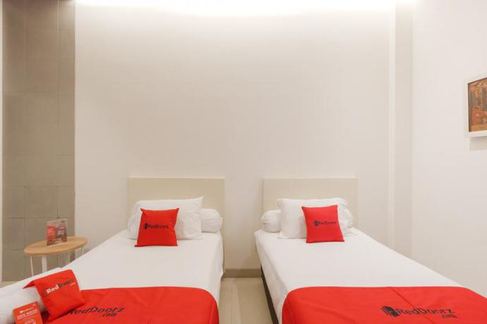 Imagen de la habitación del Hotel Reddoorz Plus @ Demangan Gejayan. Foto 6
