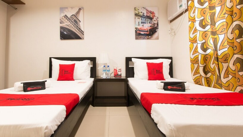 Imagen de la habitación del Hotel Reddoorz Plus @ Diola Villamonte Bacolod. Foto 25