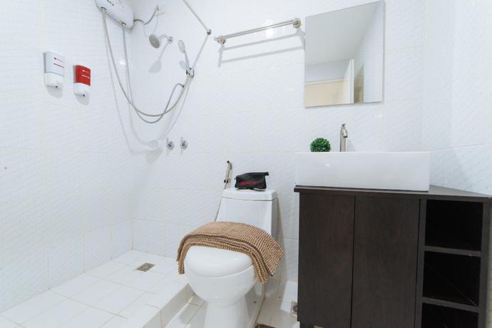 Imagen de la habitación del Hotel Reddoorz Plus @ Evangelista Street Makati. Foto 5