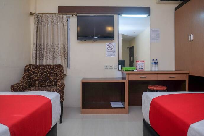 Imagen general del Hotel Reddoorz Plus @ Grand Populer. Foto 15