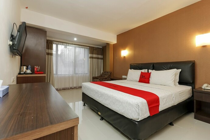 Imagen de la habitación del Hotel Reddoorz Plus @ Grand Populer. Foto 19