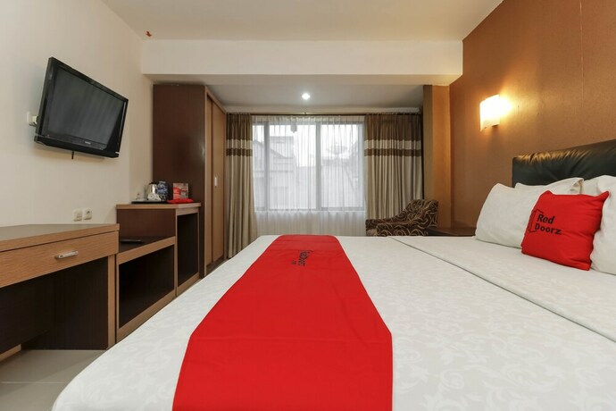 Imagen de la habitación del Hotel Reddoorz Plus @ Grand Populer. Foto 21