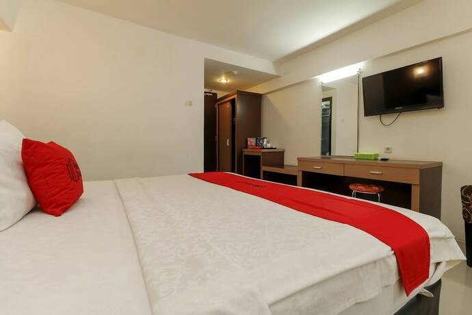 Imagen de la habitación del Hotel Reddoorz Plus @ Grand Populer. Foto 29