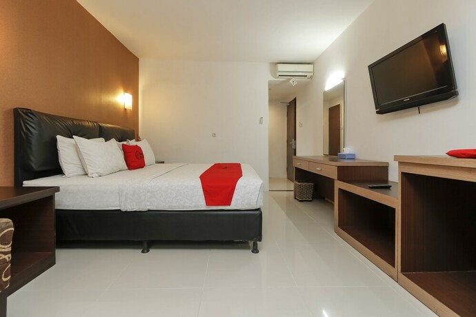 Imagen de la habitación del Hotel Reddoorz Plus @ Grand Populer. Foto 36