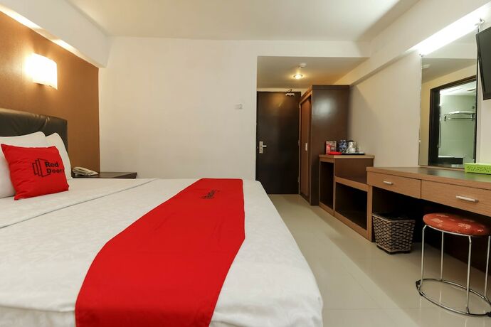 Imagen de la habitación del Hotel Reddoorz Plus @ Grand Populer. Foto 38