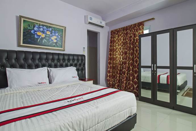 Imagen de la habitación del Hotel Reddoorz Plus @ Guntur Raya Setiabudi. Foto 15
