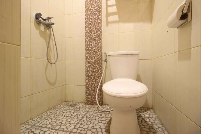Imagen de la habitación del Hotel Reddoorz Plus @ Jalan Damai 2. Foto 14