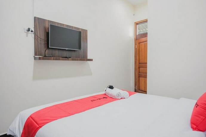 Imagen general del Hotel Reddoorz Plus @ Jalan Dr. Cipto Mangunkusumo Lampung. Foto 12