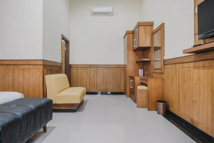 Imagen de la habitación del Hotel Reddoorz Plus @ Jalan Dr. Cipto Mangunkusumo Lampung. Foto 18