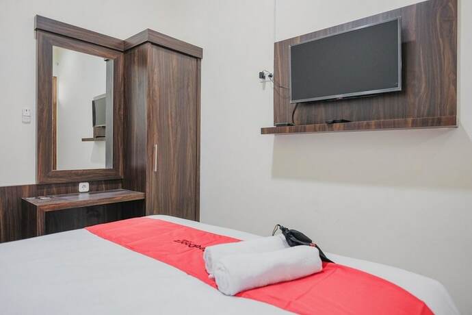Imagen de la habitación del Hotel Reddoorz Plus @ Jalan Dr. Cipto Mangunkusumo Lampung. Foto 20