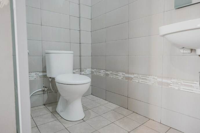 Imagen general del Hotel Reddoorz Plus @ Karet Pedurenan 3. Foto 11