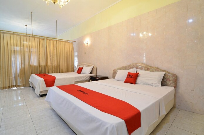 Imagen de la habitación del Hotel Reddoorz Plus @ Laweyan. Foto 22