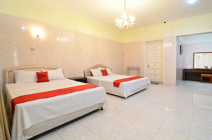 Imagen de la habitación del Hotel Reddoorz Plus @ Laweyan. Foto 28