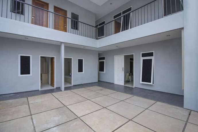 Imagen general del Hotel Reddoorz Plus @ Mas Mansyur. Foto 14