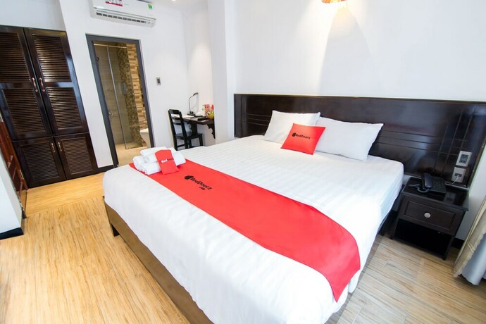 Imagen de la habitación del Hotel Reddoorz Plus Near Ba Chieu Local Market. Foto 16