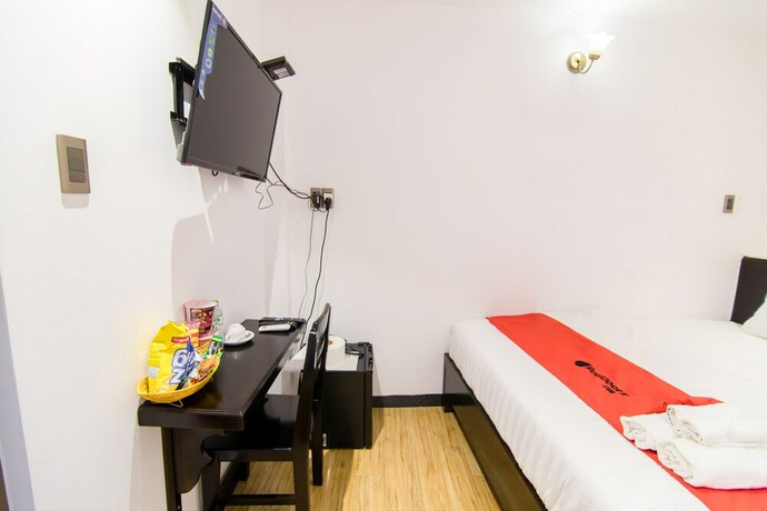 Imagen de la habitación del Hotel Reddoorz Plus Near Ba Chieu Local Market. Foto 22