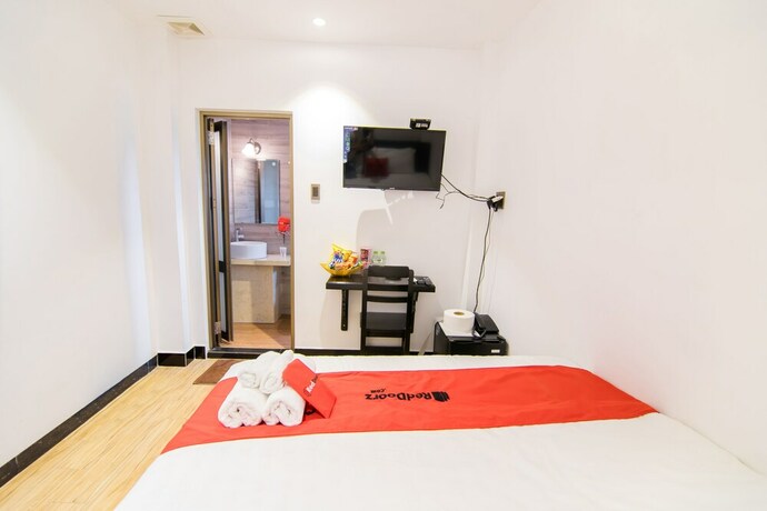 Imagen de la habitación del Hotel Reddoorz Plus Near Ba Chieu Local Market. Foto 30