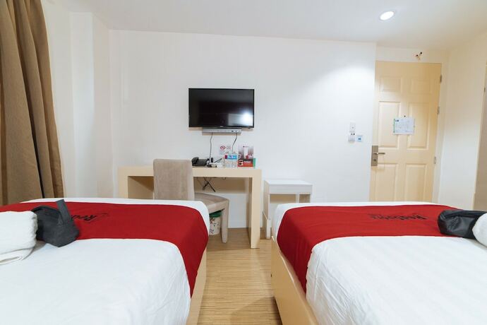 Imagen de la habitación del Hotel Reddoorz Plus Near Gaisano Mall Kalibo. Foto 26