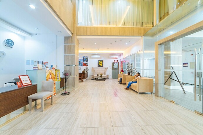 Imagen de los interiores del Hotel Reddoorz Plus Near Gaisano Mall Kalibo. Foto 32