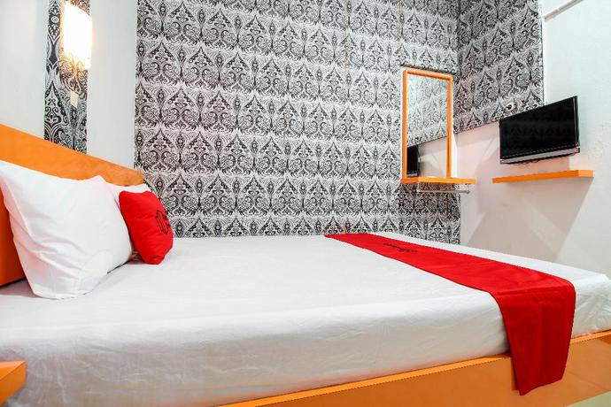 Imagen de la habitación del Hotel Reddoorz Plus Near Hartono Mall. Foto 17