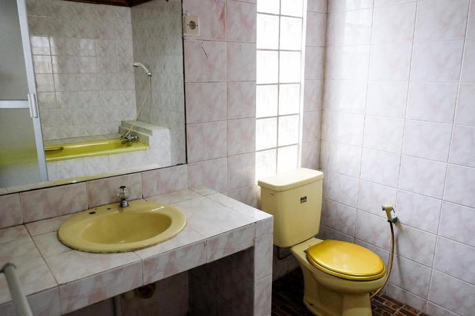 Imagen de la habitación del Hotel Reddoorz Plus Near Jalan Baru Bogor. Foto 17