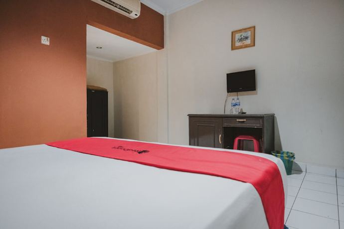 Imagen de la habitación del Hotel Reddoorz Plus Near Jambi Prima Mall. Foto 7