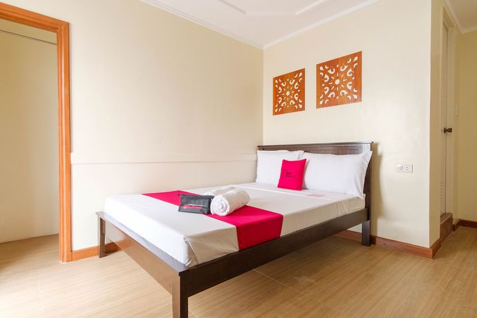 Imagen de la habitación del Hotel Reddoorz Plus Near Johnson and Johnson Paranaque. Foto 16