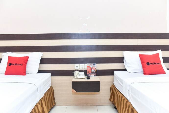 Imagen general del Hotel Reddoorz Plus Near Makassar Town Square. Foto 3