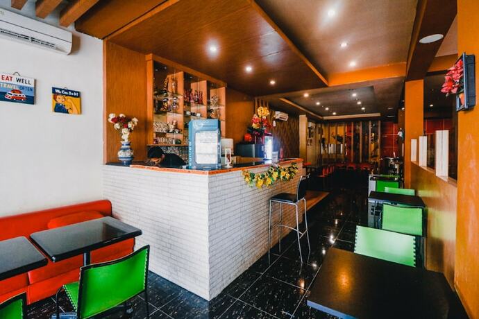 Imagen general del Hotel Reddoorz Plus Near Makassar Town Square. Foto 4