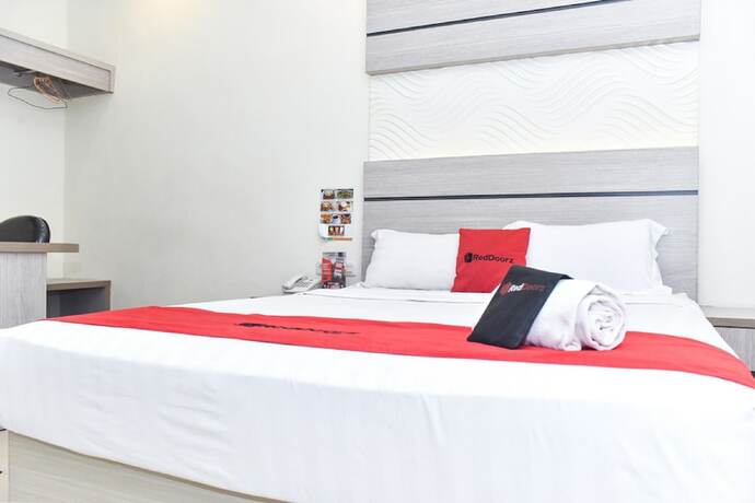 Imagen general del Hotel Reddoorz Plus Near Makassar Town Square. Foto 8