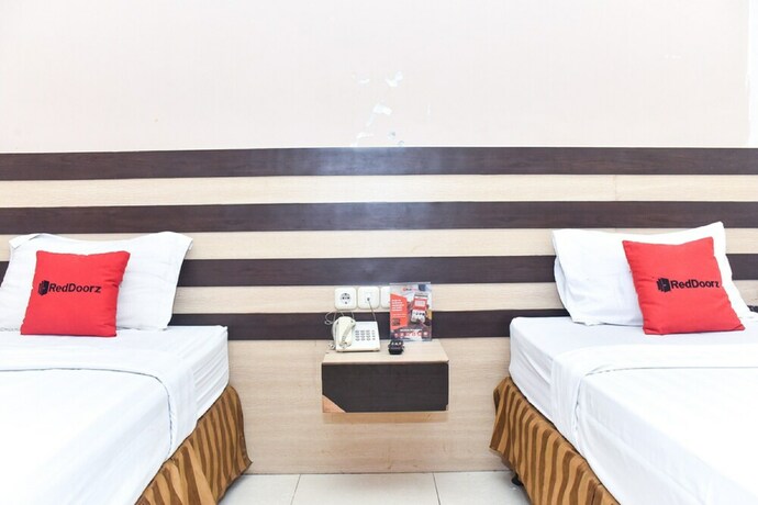 Imagen de la habitación del Hotel Reddoorz Plus Near Makassar Town Square. Foto 28