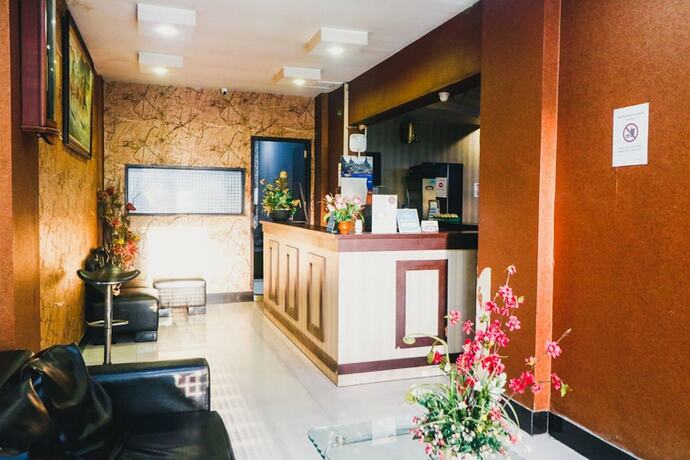 Imagen general del Hotel Reddoorz Plus Near Mall Panakukang 2. Foto 7
